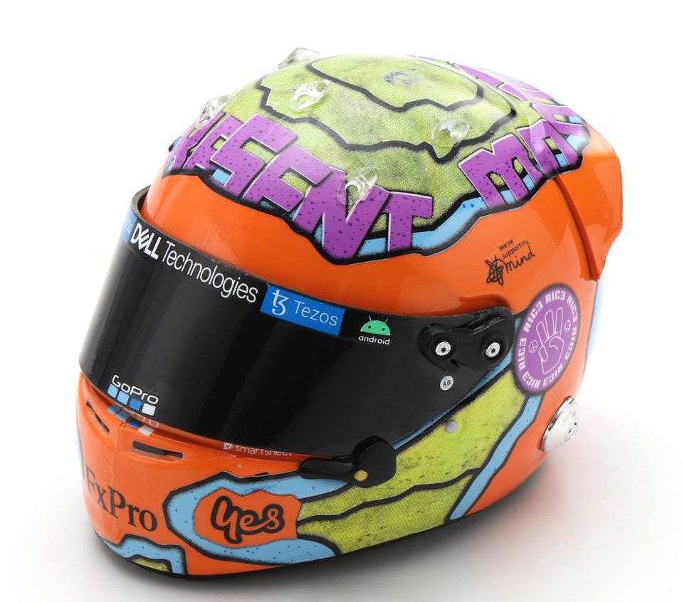 Daniel Ricciardo 2022 Helmet