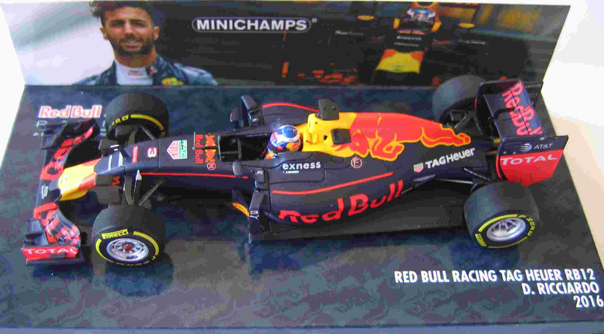 Reb Bull RB12