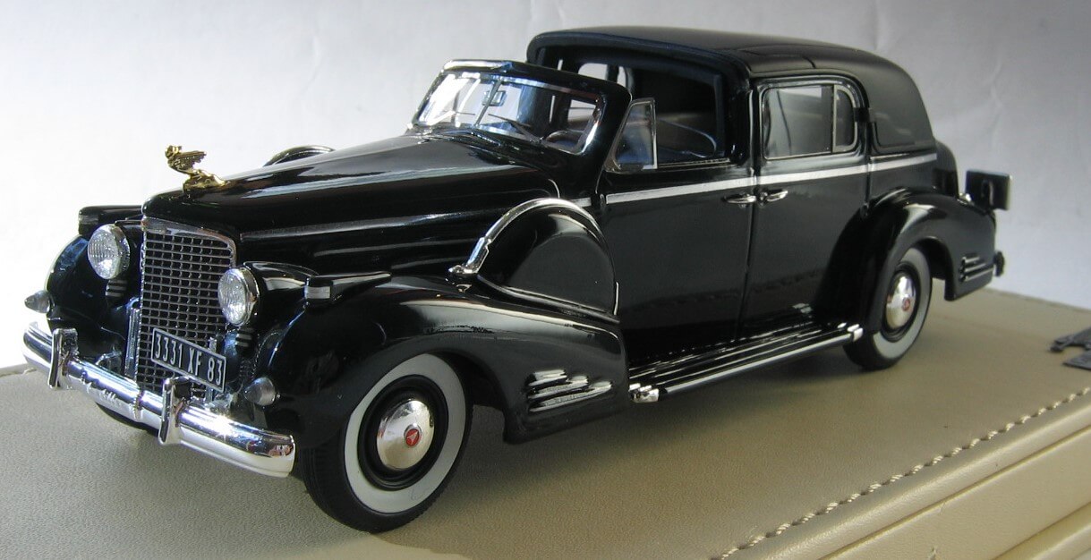 Cadillac Series 90